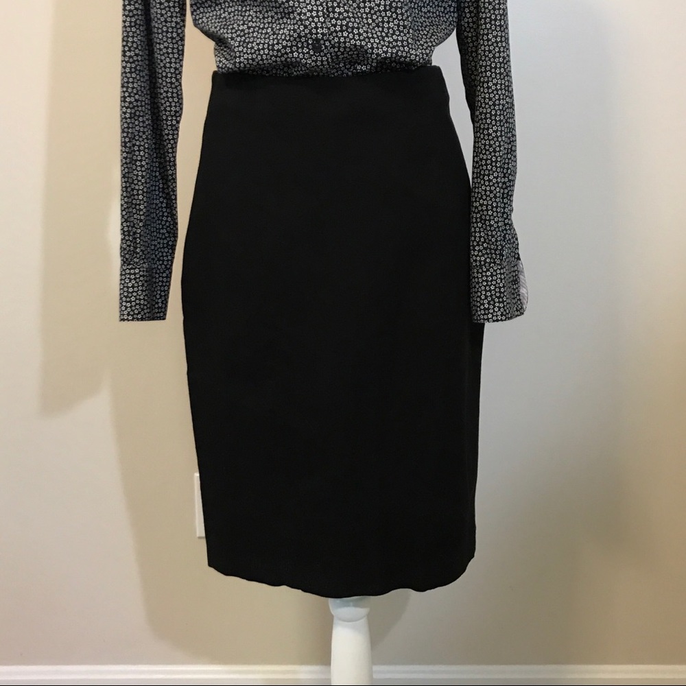 🌻 Express Pencil Skirt